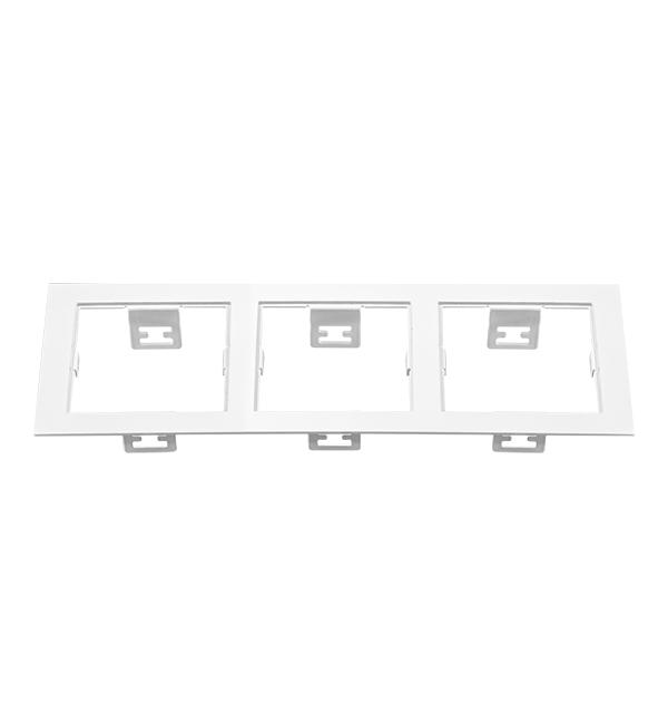 214536 Рамка DOMINO Triple QUADRO MR16 БЕЛЫЙ