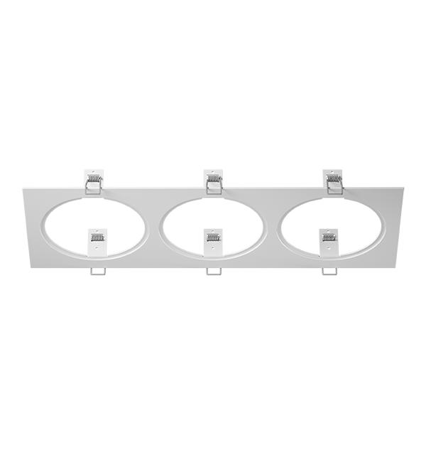 217836 Рамка INTERO 111 Triple QUADRO БЕЛЫЙ