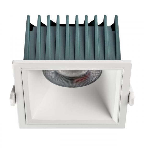 385236 Светильник CICLONE QUAD 12W LED 923LM 36G БЕЛЫЙ 3000K IP65