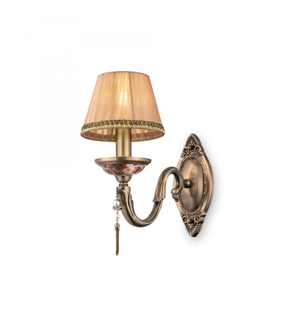 Настенный светильник (бра) Maytoni RC024-WL-01-R